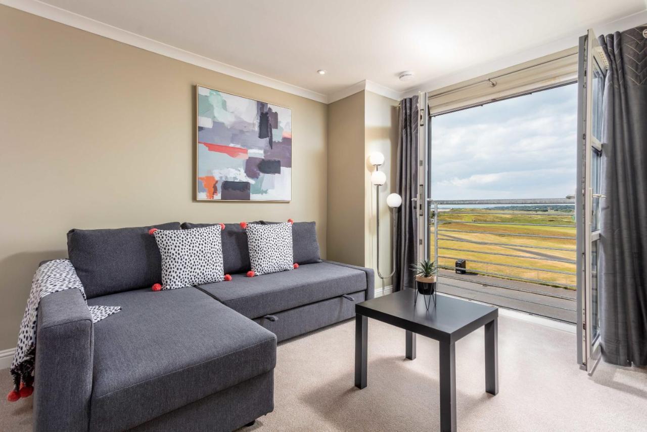 Old Prestwick View - Donnini Apartments Екстер'єр фото